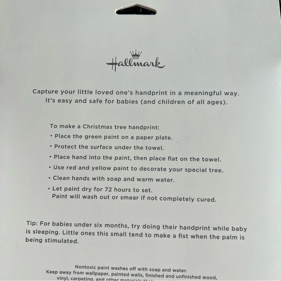NIB Hallmark Tea Towel Handprint Kit - Picture 5 of 6